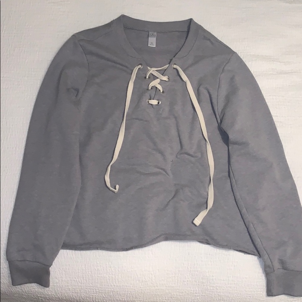 tie up crew neck